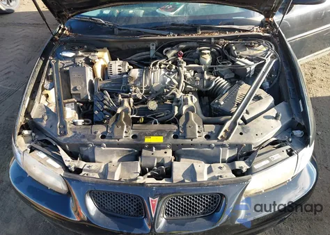 2000 Pontiac Grand Prix Gtp from USA, damaged, VIN 1G2WR5219YF289427